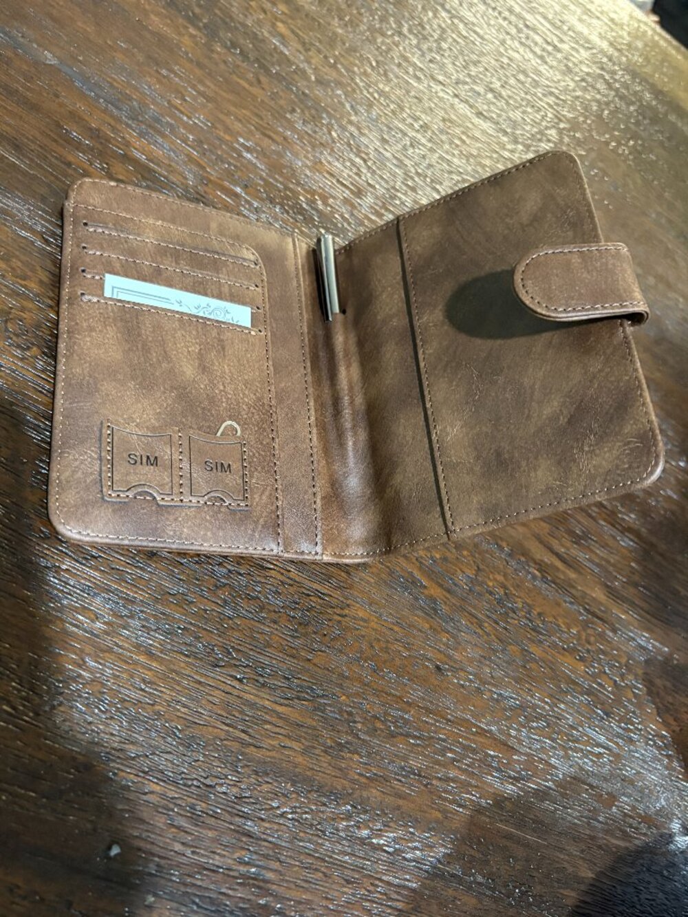 Brown Leather Passport Holder Wallet Case NEW - Picture 2 of 4